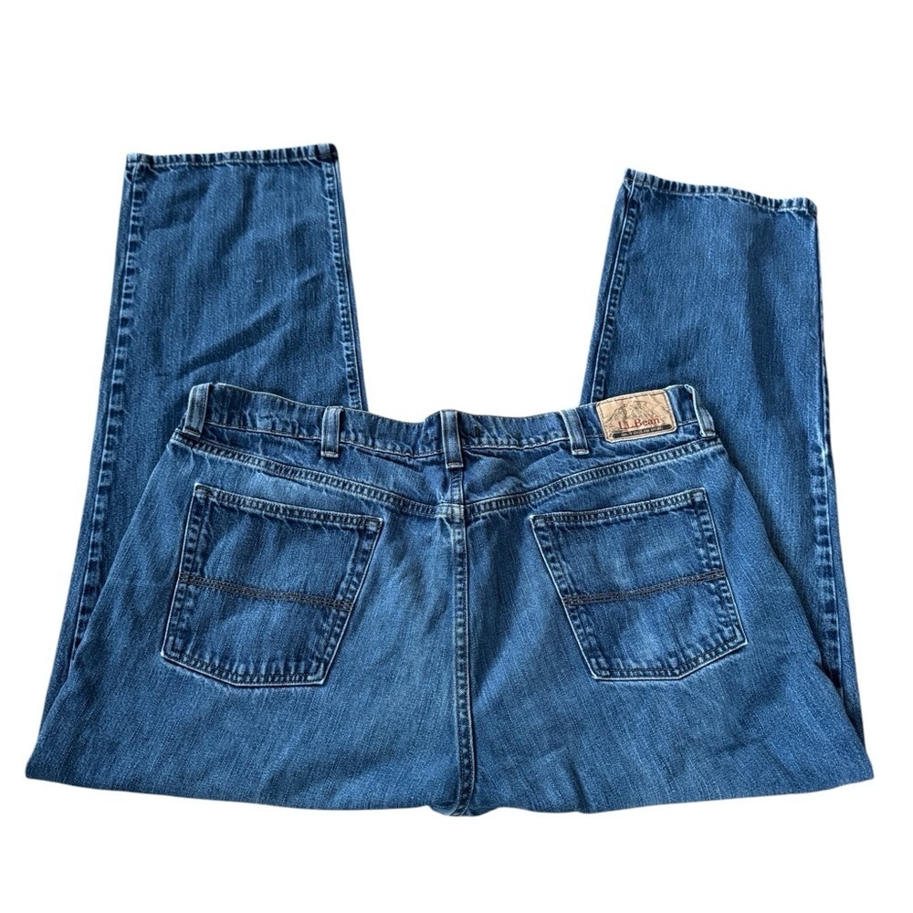 L.L. Bean Natural Fit Straight Leg Blue Jeans 100% Cotton Comfy Mens Size 42x30